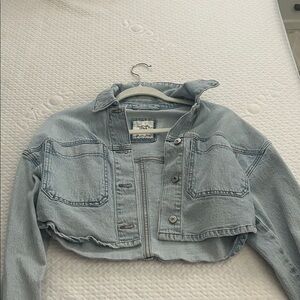 Abercrombie & Fitch Light Blue Cropped Denim Jacket
